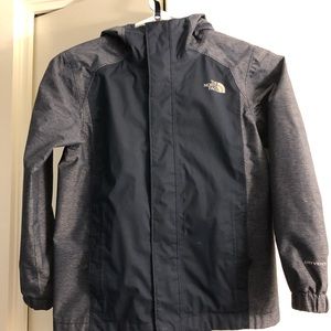 GUC The North Face boys hooded rain jacket